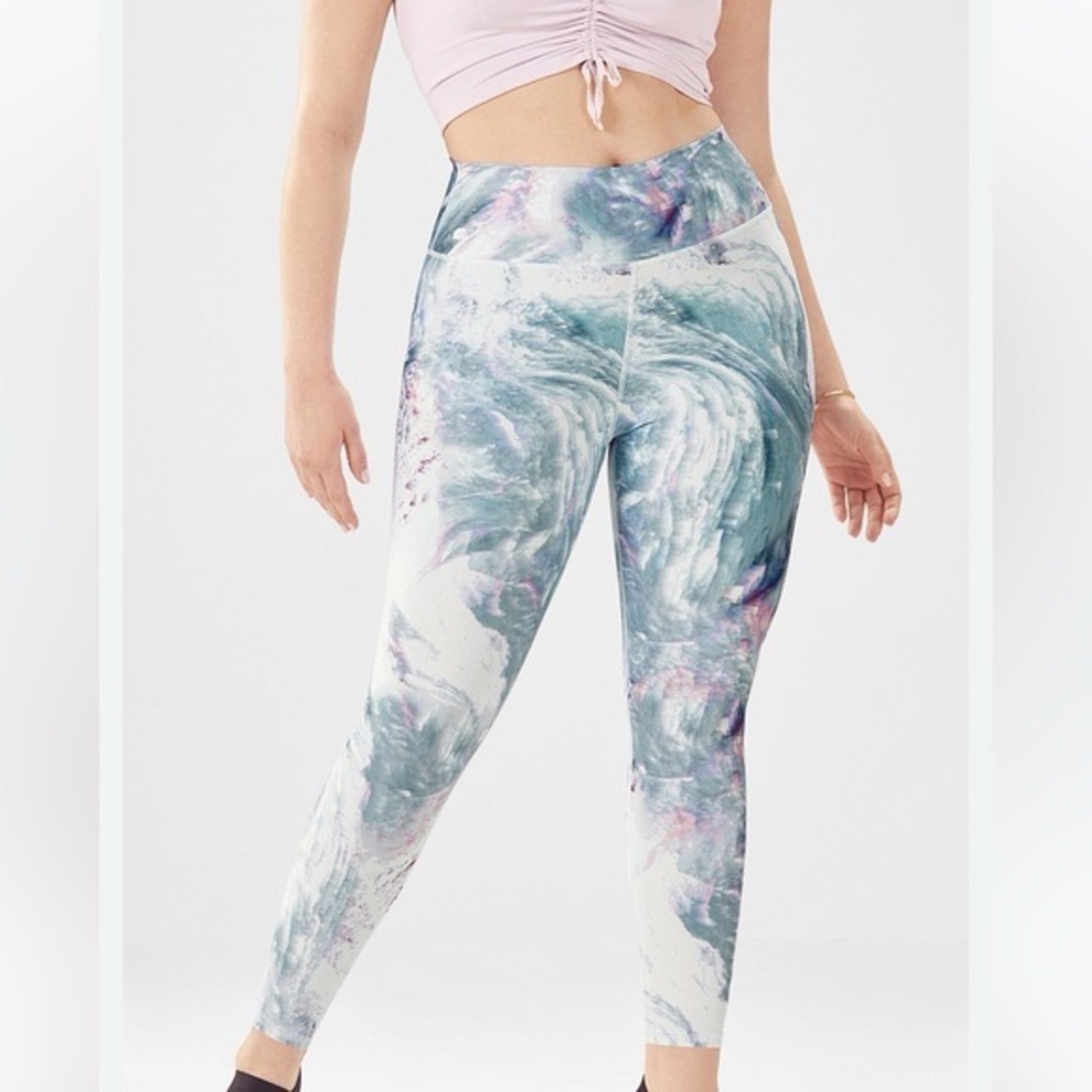 Fabletics High-Waisted PowerHold 7/8 legging pastel stratus Small compression - Picture 2 of 9